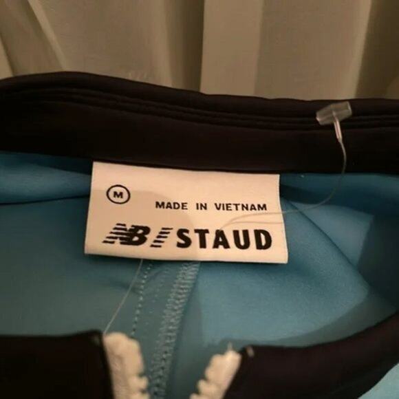 New Balance x Staud Neoprene Alaskan Blue Crop Top M - Picture 4 of 5